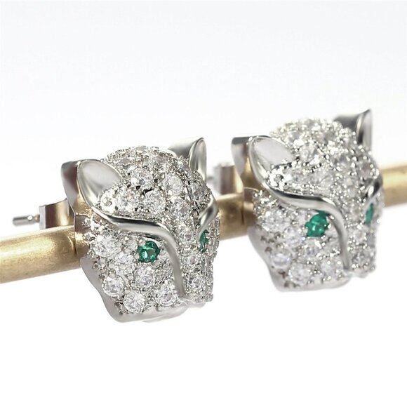 "925 Sterling Plated Shiny Crystal Sparkling Stud Earrings for Women, UN… - Picture 9 of 13